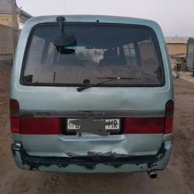 Toyota Hiace 1990