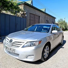 Toyota Camry 2011