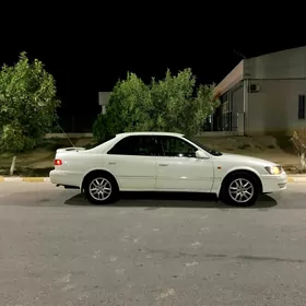 Toyota Camry 2000