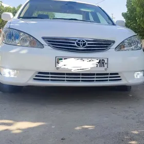 Toyota Camry 2005