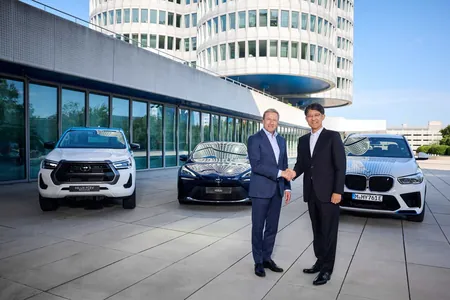 Toyota we BMW ýangyç elementleri ugrunda hyzmatdaşlygy resmi taýdan yglan etdiler