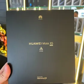 Huawei mate x5