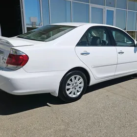 Toyota Camry 2005