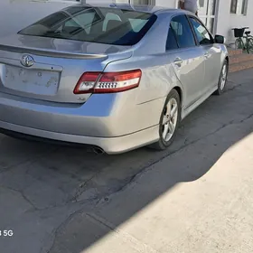 Toyota Camry 2010