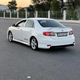 Toyota Corolla 2011