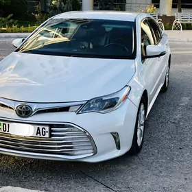 Toyota Avalon 2018