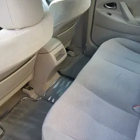 Toyota Camry 2011