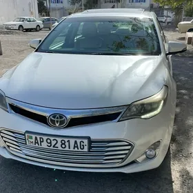 Toyota Avalon 2013