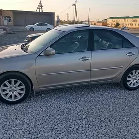 Toyota Camry 2005