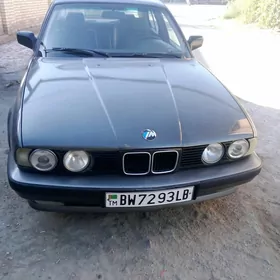 BMW 525 1990