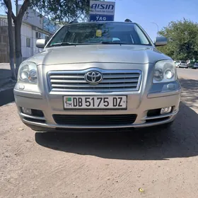 Toyota Avensis 2004