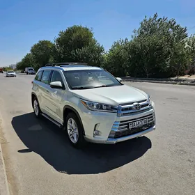 Toyota Highlander 2017