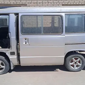 Toyota Hiace 1989