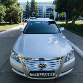 Toyota Avalon 2010