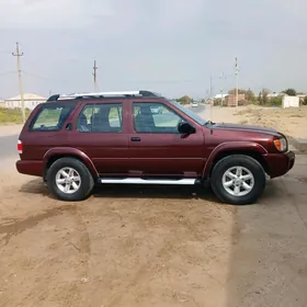 Nissan Pathfinder 2002