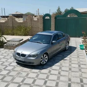 BMW E60 2004