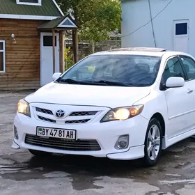 Toyota Corolla 2011