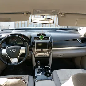 Toyota Camry 2012