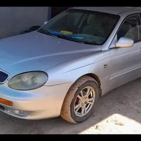 Daewoo Leganza 2002