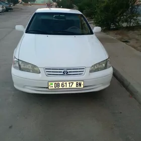 Toyota Camry 1999