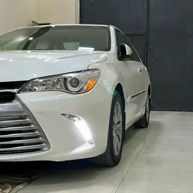 Toyota Camry 2015