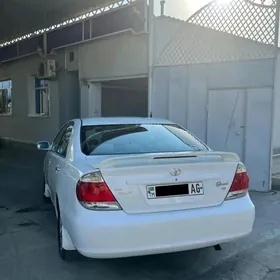 Toyota Camry 2005