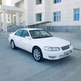 Toyota Camry 2000