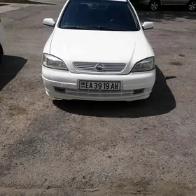 Opel Astra 1998