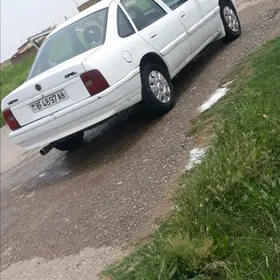 Opel Vectra 1992