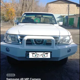 Nissan Patrol 1999