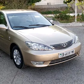 Toyota Camry 2005