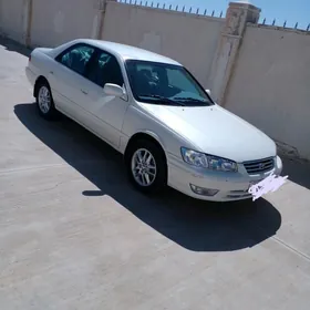 Toyota Camry 2000