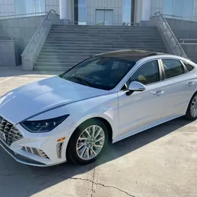 Hyundai Sonata 2021