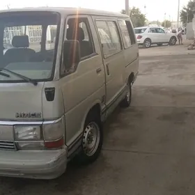 Toyota Hiace 1989