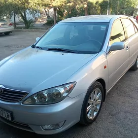 Toyota Camry 2005