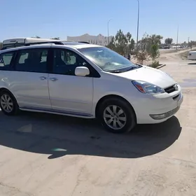 Toyota Sienna 2004