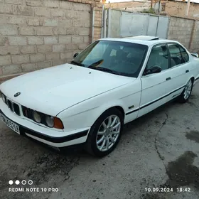 BMW 525 1990