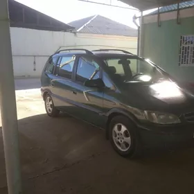 Opel Zafira 2003