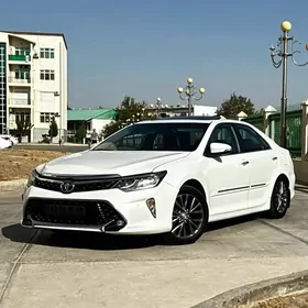 Toyota Camry 2013