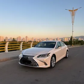 Lexus ES 350 2020