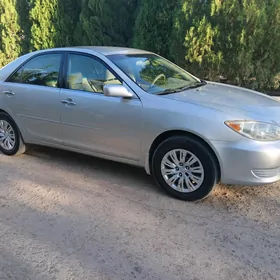 Toyota Camry 2005