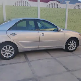 Toyota Camry 2003