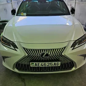 Lexus ES 350 2020