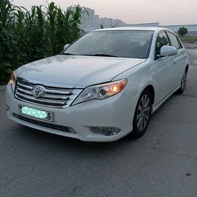 Toyota Avalon 2010