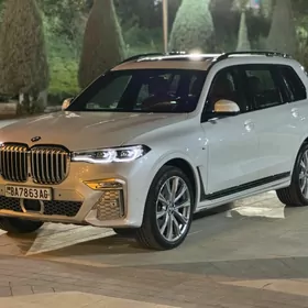 BMW X7 2020