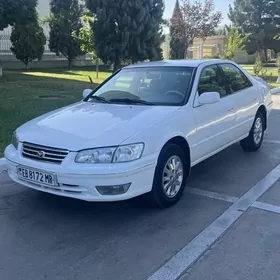 Toyota Camry 1998