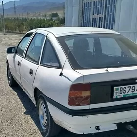 Opel Vectra 1992