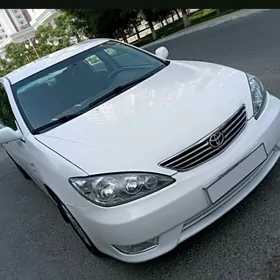 Toyota Camry 2005