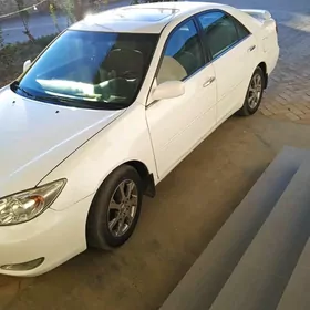 Toyota Camry 2004