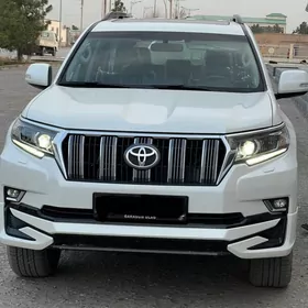 Toyota Land Cruiser Prado 2023